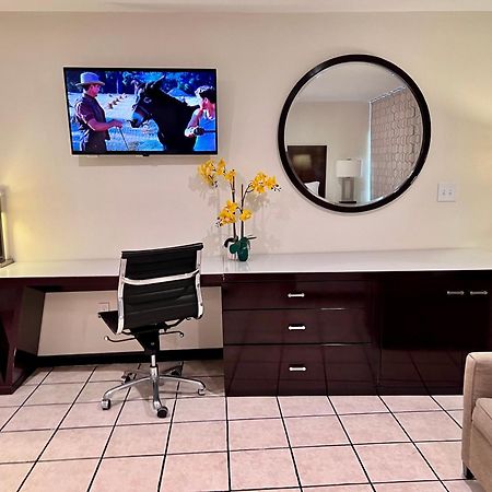 Palms Hotel Palm Desert Bagian luar foto